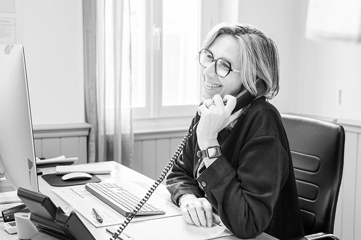 network reach visibility hotline téléphone secrétariat